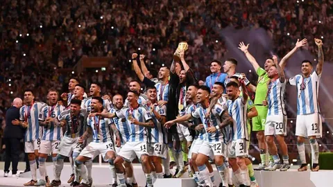 巴塞罗那以3-1逆袭西班牙人，夺得西甲胜利